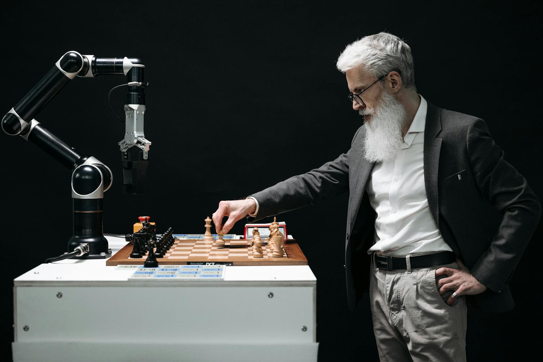 Copy.ai vs Writesonic vs Jasper: Full AI Writing Showdown